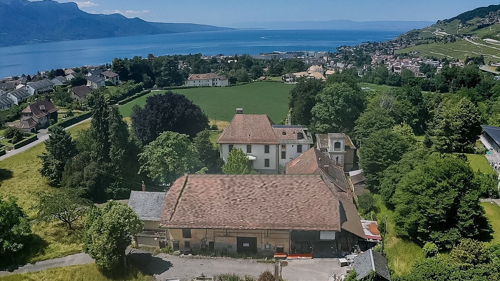 Superbe Et Rare Domaine En Suplomb Du Lac Léman, Blonay - St-Légier