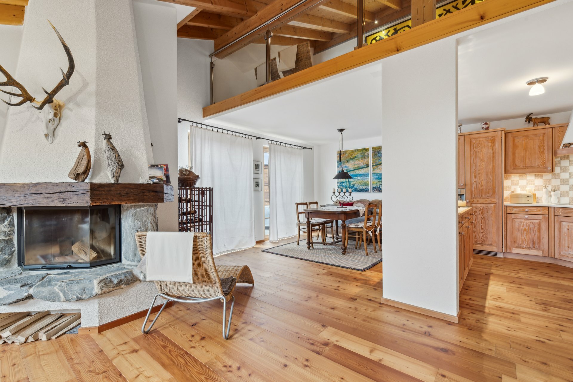 Interior view 1
