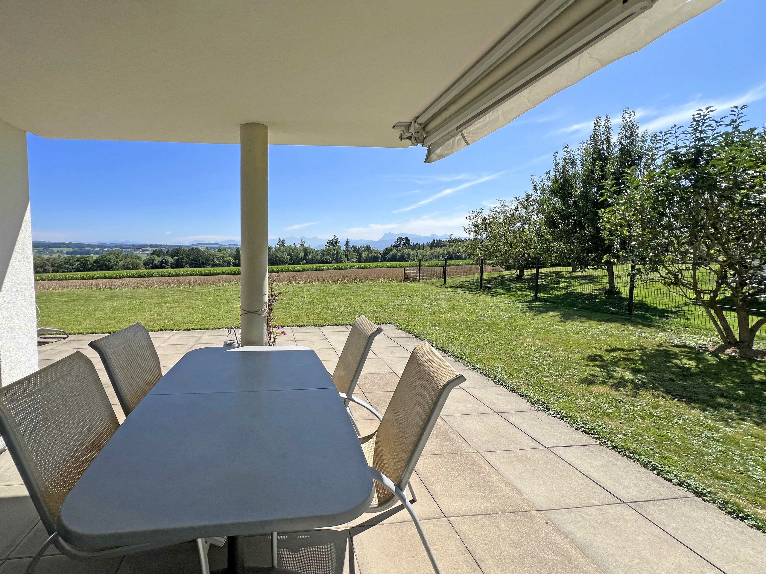 Terrasse et jardin