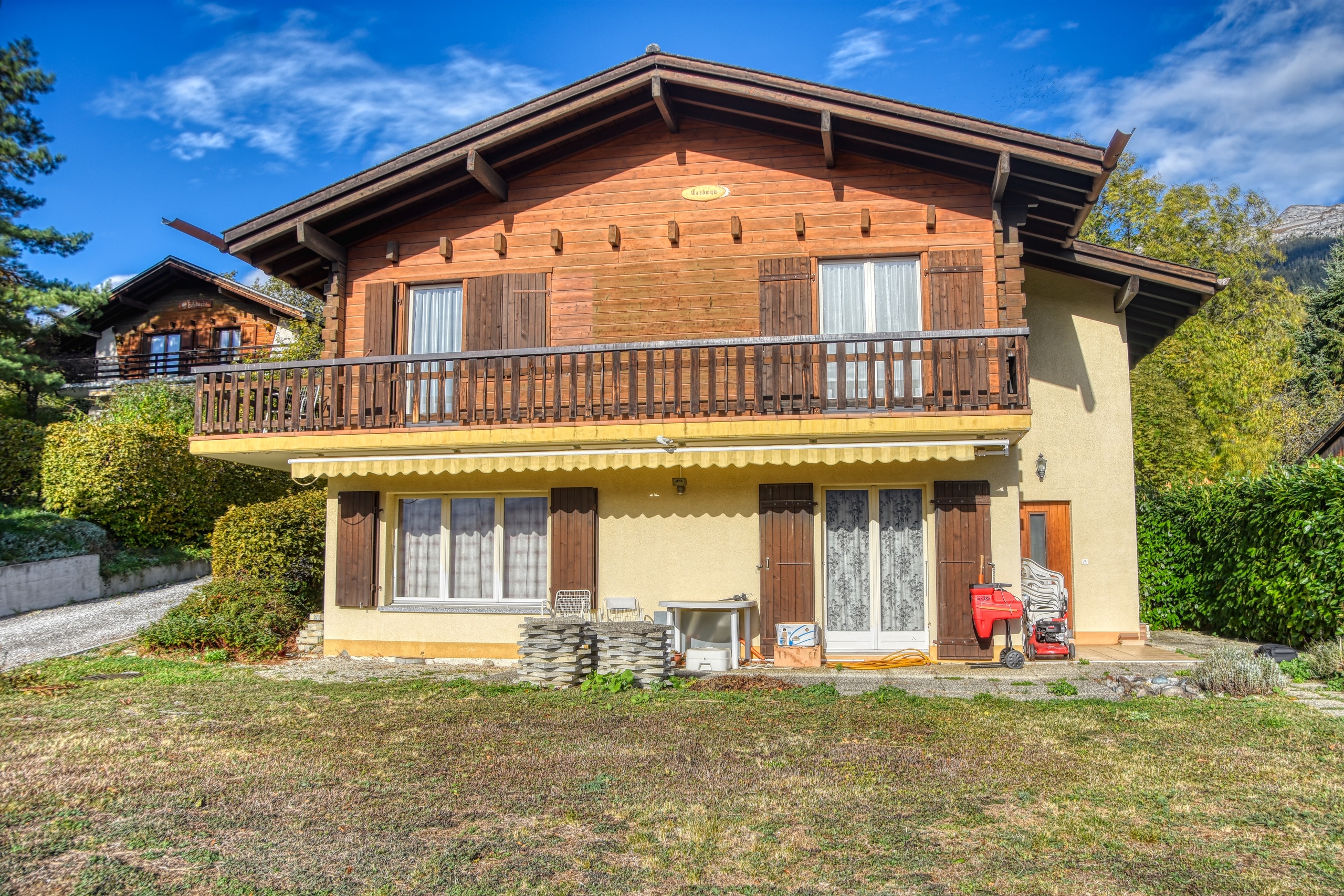 Chalet Mollens - Bâtiment