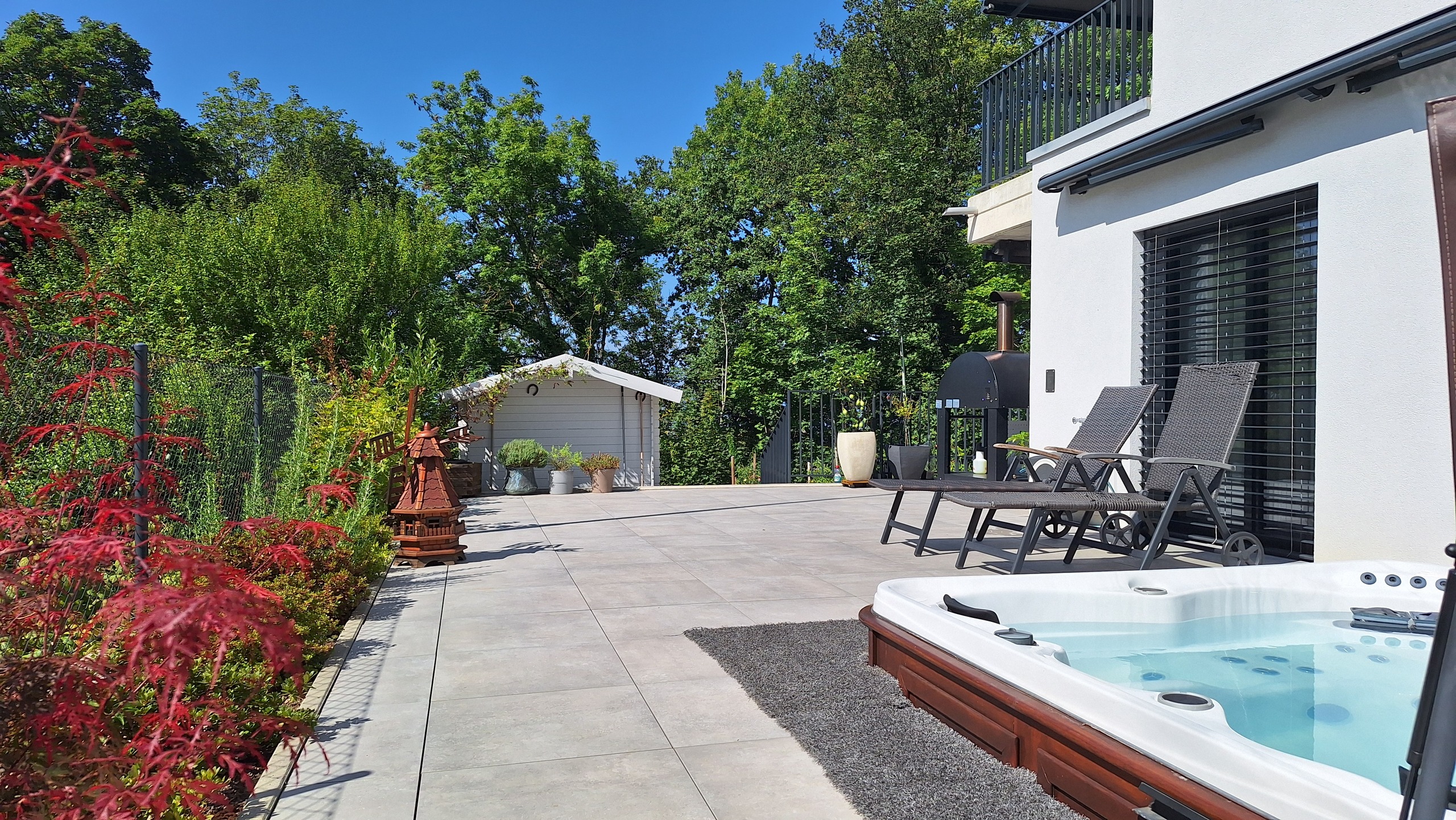 Immosol | Le Mont | Terrasse et jacuzzi