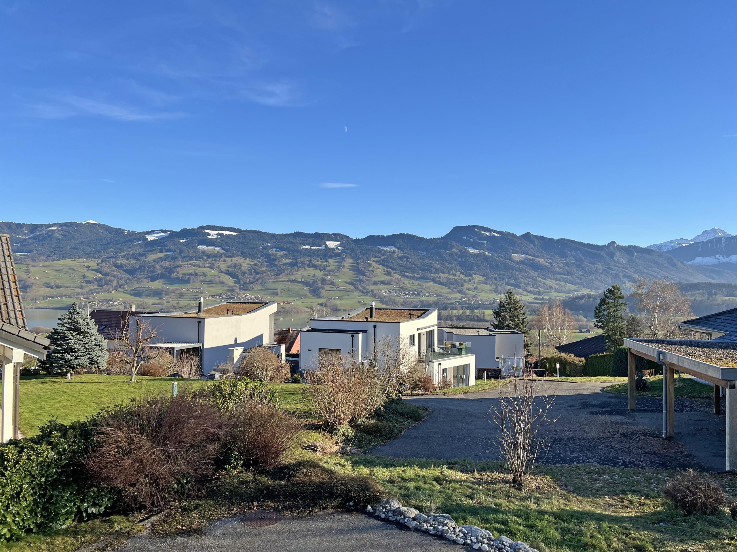 Vue sur le lac de la Gruyère